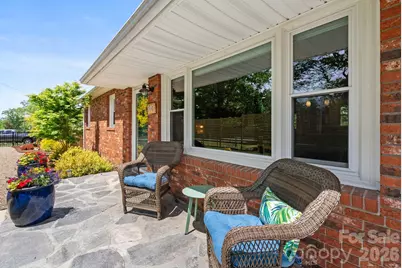 343 Oakview Park Road, Asheville, NC 28803 - Photo 3