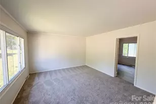 1508 W Colonial Dr, Salisbury, NC 28144 - Photo 3