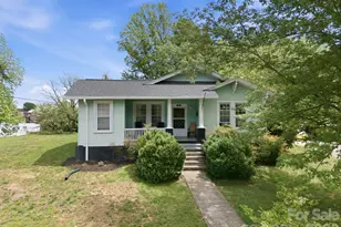 77 Pulliam St, Marion, NC 28752 - Photo 3