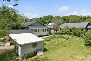 77 Pulliam St, Marion, NC 28752 - Photo 7