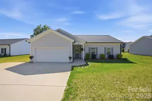 120 Elmwood Rd, Statesville, NC 28625 - Photo 1