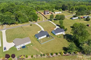 120 Elmwood Rd, Statesville, NC 28625 - Photo 37