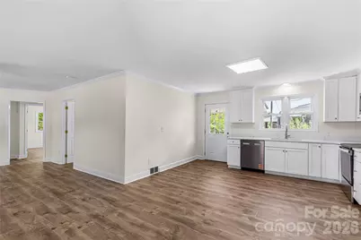 503 N Wylie Street, Lancaster, SC 29720 - Photo 5