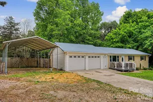 630 Ginger Cake Rd, Lancaster, SC 29820 - Photo 5