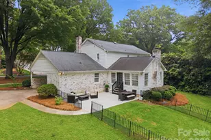 2535 Valencia Terrace, Charlotte, NC 28226 - Photo 25