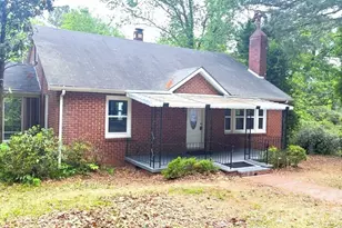205 Sunrise Ave, Mount Gilead, NC 27306 - Photo 1