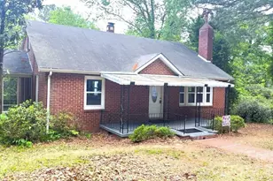 205 Sunrise Ave, Mount Gilead, NC 27306 - Photo 1
