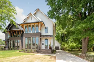 2026 Washington Ave, Charlotte, NC 28216 - Photo 1