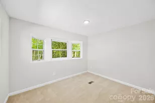 709 A St, Bessemer City, NC 28016 - Photo 13