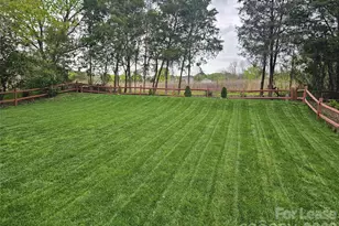 6985 Honey Tree Ln, Indian Trail, NC 28079 - Photo 21