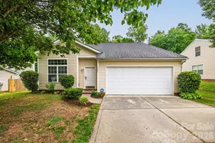 1423 Quail St, Charlotte, NC 28214 - Photo 1