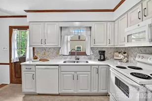 6111 Patrick Pl, Charlotte, NC 28210 - Photo 13