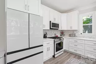 4611 Deer Cross Trail, Charlotte, NC 28269 - Photo 9