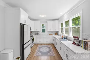 4611 Deer Cross Trail, Charlotte, NC 28269 - Photo 7
