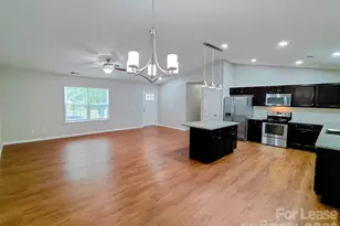3400 New Hampshire Dr, Charlotte, NC 28227 - Photo 9