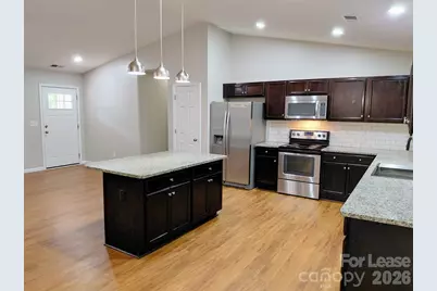 3400 New Hampshire Drive, Charlotte, NC 28227 - Photo 5