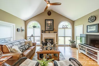 11043 Seven Coves Drive, Tega Cay, SC 29708 - Photo 21