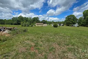 319 Jm Lovelace Rd, Ellenboro, NC 28040 - Photo 15