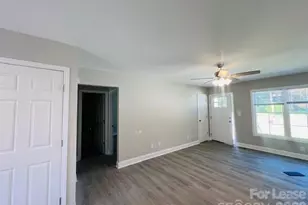 519 N 1st Ave, Maiden, NC 28650 - Photo 3