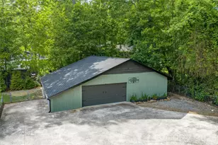 19 Chipping Green Dr, Arden, NC 28704 - Photo 5