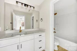 1944 Purser Dr, Charlotte, NC 28215 - Photo 21