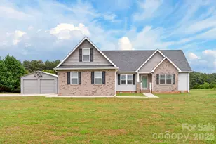 879 Doggett Rd, Forest City, NC 28043 - Photo 33