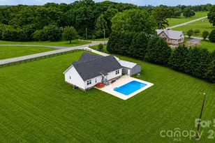879 Doggett Rd, Forest City, NC 28043 - Photo 3