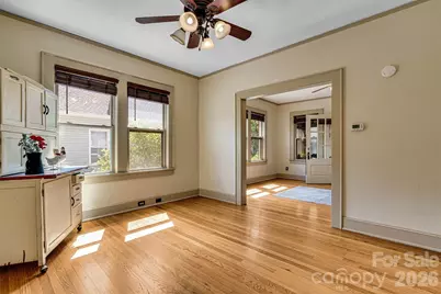 220 W 8th Street, Newton, NC 28658 - Photo 15