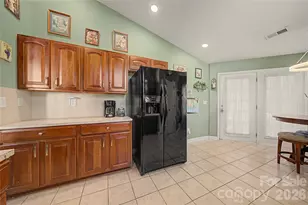 1110 Newfound Hollow Dr, Charlotte, NC 28214 - Photo 23