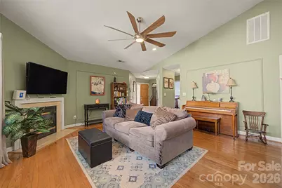1110 Newfound Hollow Drive, Charlotte, NC 28214 - Photo 9