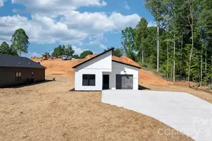 921 Overlook Dr SW, Lenoir, NC 28645 - Photo 31
