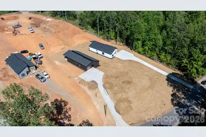 921 Overlook Drive SW #5, Lenoir, NC 28645 - Photo 35