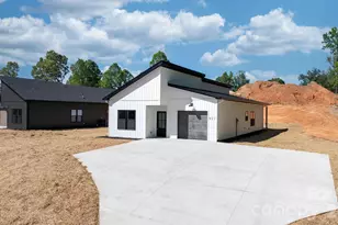 921 Overlook Dr SW, Lenoir, NC 28645 - Photo 33