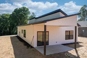 921 Overlook Dr SW, Lenoir, NC 28645 - Photo 25
