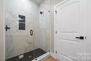 921 Overlook Dr SW, Lenoir, NC 28645 - Photo 15