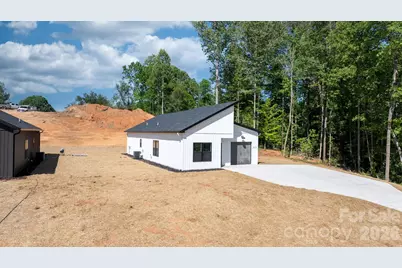 921 Overlook Drive SW, Lenoir, NC 28645 - Photo 35