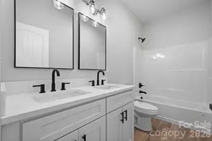 921 Overlook Dr SW, Lenoir, NC 28645 - Photo 21