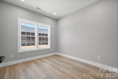921 Overlook Drive SW #5, Lenoir, NC 28645 - Photo 19