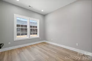 921 Overlook Dr SW, Lenoir, NC 28645 - Photo 19