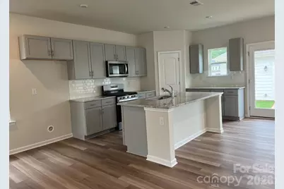 9018 Ramsford Court, Charlotte, NC 28227 - Photo 3
