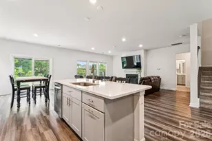 1071 Amberley Crossing Dr, Belmont, NC 28012 - Photo 13