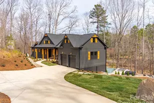 562 Normandy Rd, Mooresville, NC 28117 - Photo 1