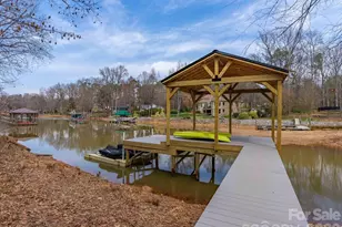 562 Normandy Rd, Mooresville, NC 28117 - Photo 5