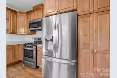 1534 Kensington Road, Hendersonville, NC 28791 - Photo 19