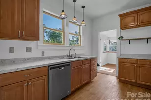 1534 Kensington Rd, Hendersonville, NC 28791 - Photo 17