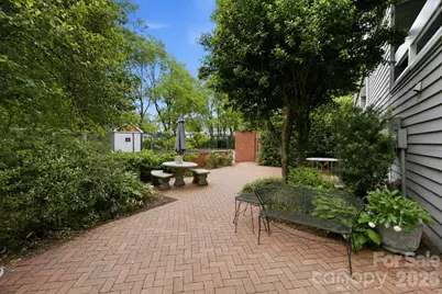 515 N Poplar Street, Charlotte, NC 28202 - Photo 15