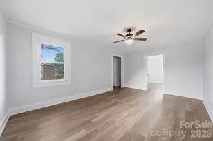 912 S Center St, Hickory, NC 28602 - Photo 5