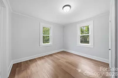 912 S Center Street, Hickory, NC 28602 - Photo 13