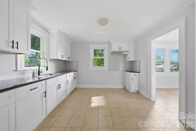 912 S Center Street, Hickory, NC 28602 - Photo 9