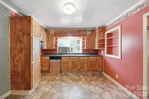 3860 Pickle Williams Ln, Granite Falls, NC 28630 - Photo 7